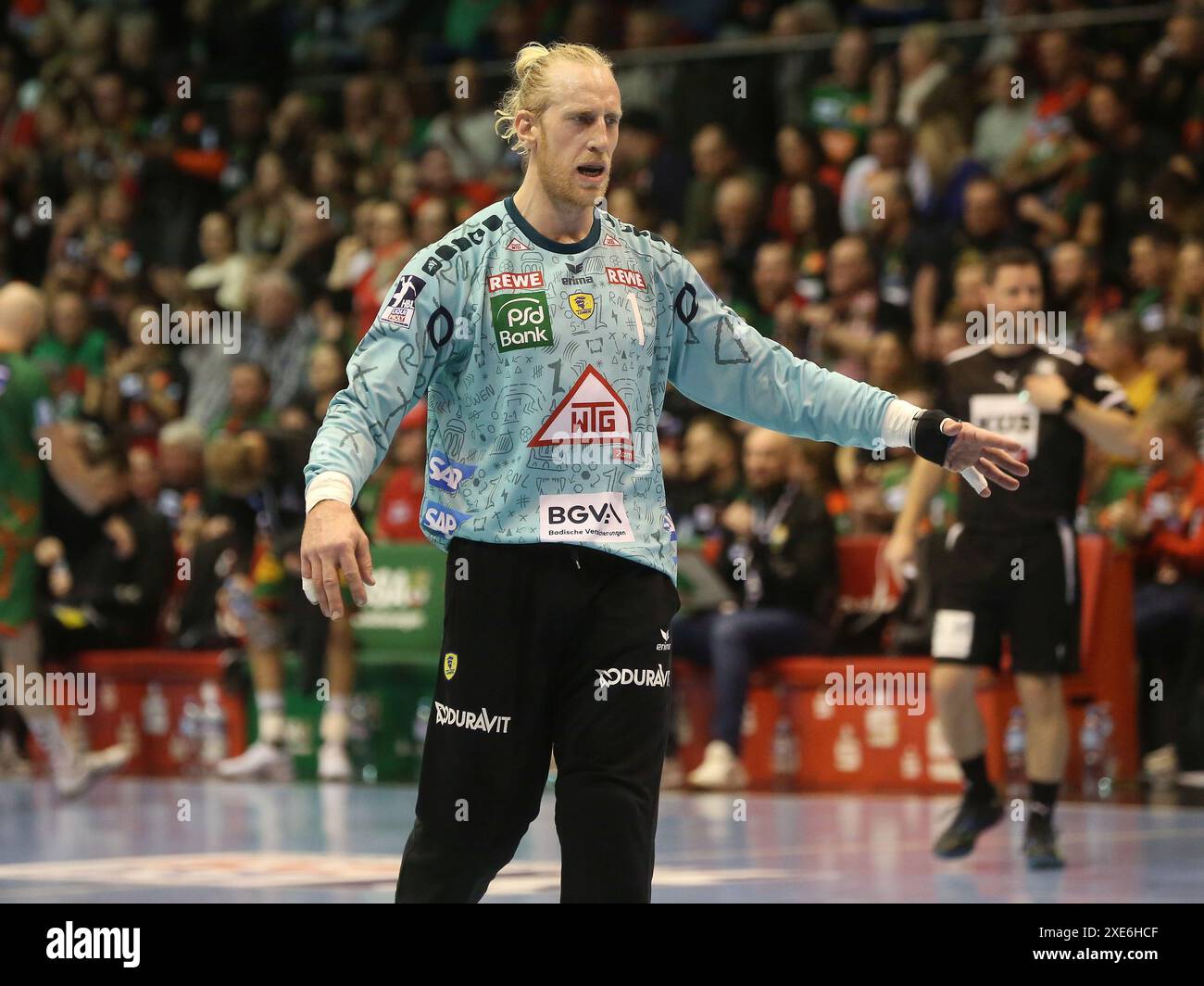 Il portiere Mikael Appelgren (RNL) DHB Cup stagione 2023-24 quarti di finale SC Magdeburg - Rhein-Neckar LÃ¶si è rivolto al 04.02.2024 Foto Stock