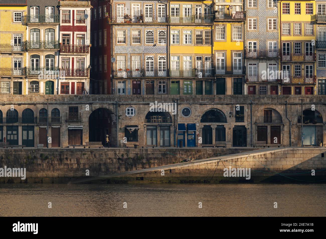 Ribeira, Porto, sito Patrimonio dell'Umanità dell'UNESCO, Porto District, Norte, Portogallo, Europa Foto Stock