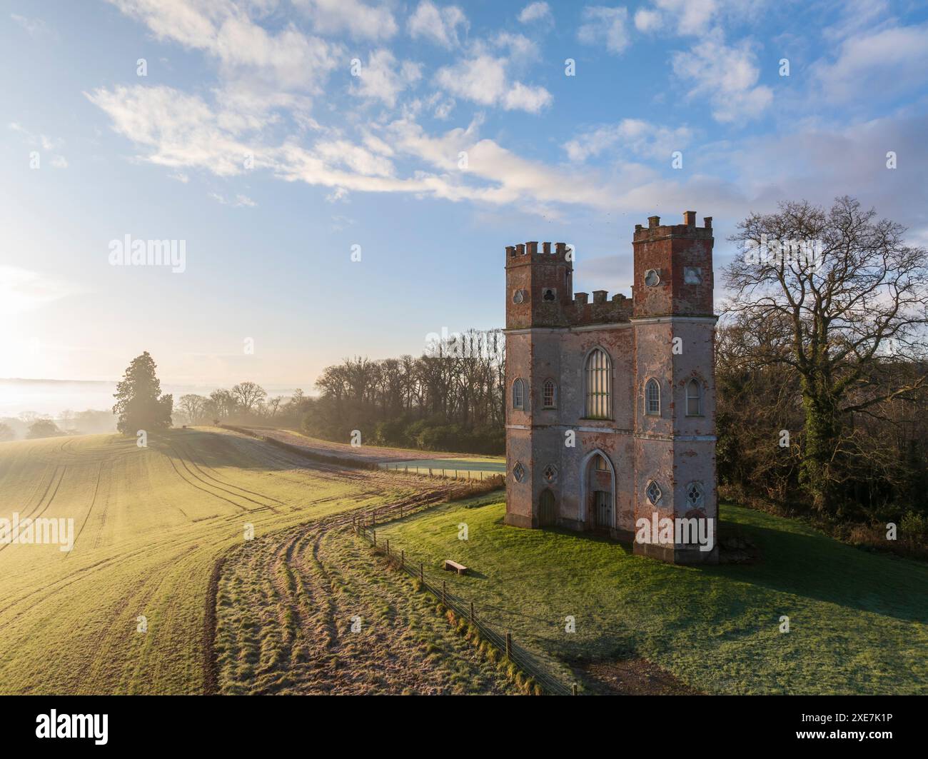 Powderham Belvedere, una torre follia nel parco del castello di Powderham. Inverno (marzo) 2024. Foto Stock