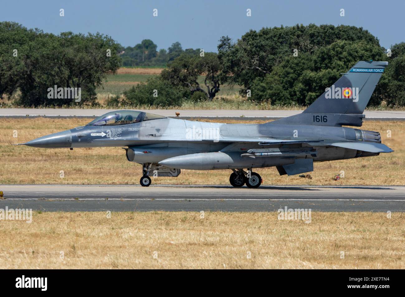 Aereo da caccia F-16 dell'Aeronautica militare rumena Foto Stock