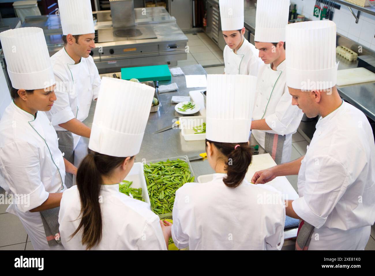 I piselli. Luis Irizar scuola di cucina. Donostia, Gipuzkoa, Paesi Baschi Foto Stock