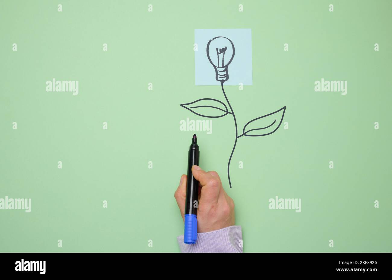 Concetto di risparmio energetico, nuova idea creativa Foto Stock