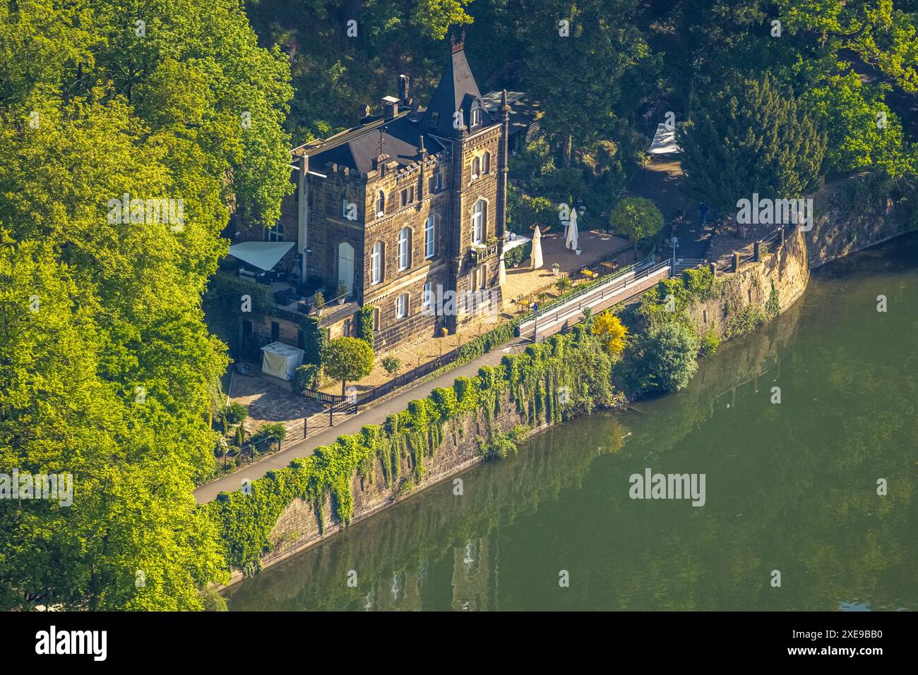 Vista aerea, CafÃ© Seeschlösschen am Hengsteysee, Herdecke, regione della Ruhr, Renania settentrionale-Vestfalia, Germania, foto aerea, Café, Seeschlösschen, Lake Hengs Foto Stock