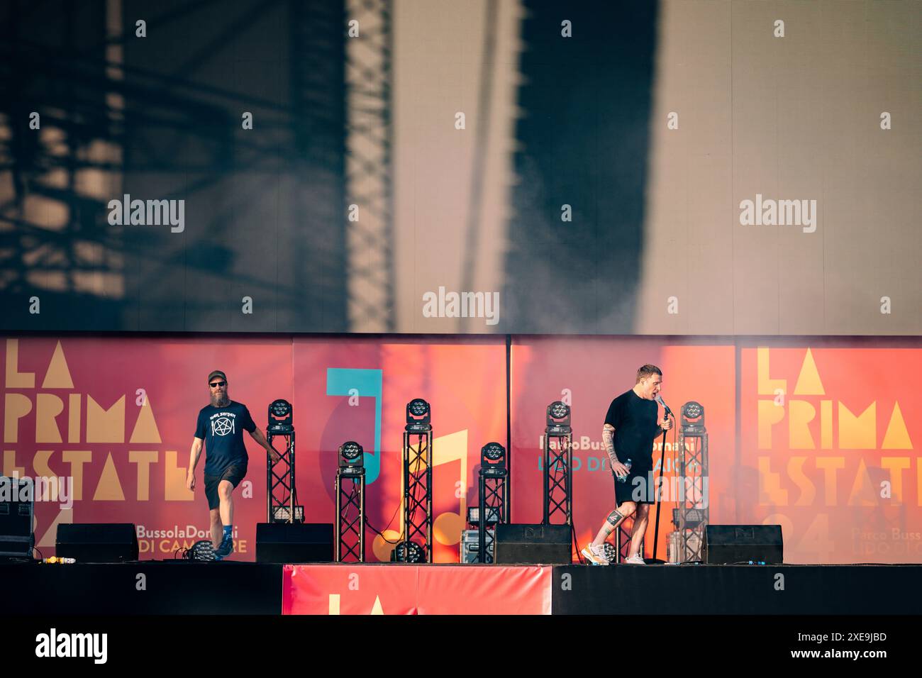 Seaford Mods vive a Lido di Camaiore (LU) Italia, la prima Estate Foto Stock