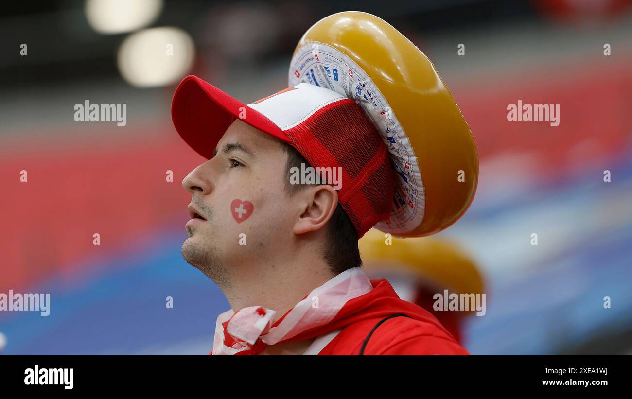 Francoforte sul meno, Ger. 23 giugno 2024. 23 giugno 2024, calcio, Euro 2024, turno preliminare, Svizzera C Germania, GER, Francoforte, stadio tifosi svizzeri, credito: HMB Media/Alamy Live News Foto Stock