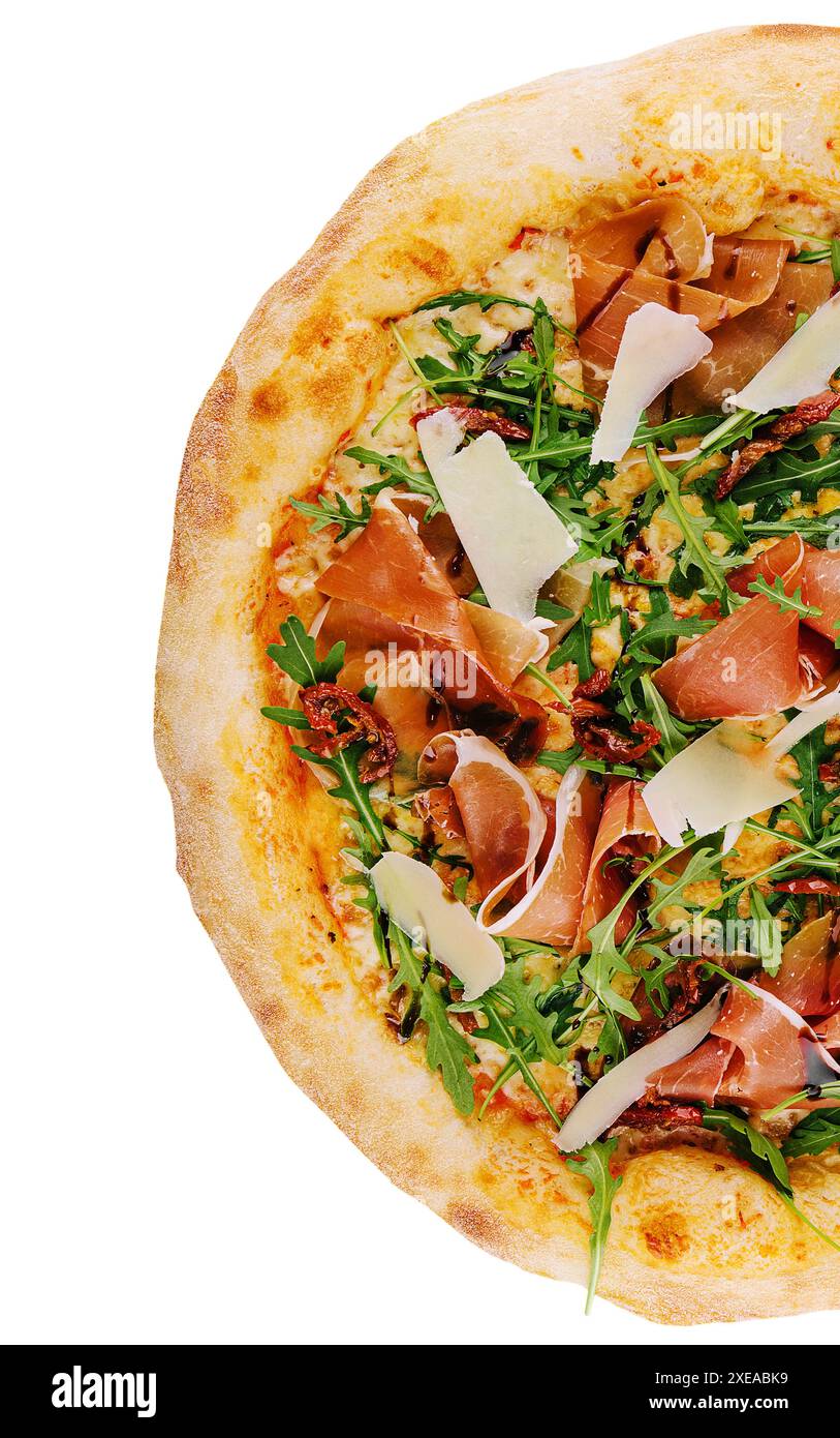 Pizza con prosciutto (prosciutto di parma), rucola (rucola per insalata) e parmigiano Foto Stock