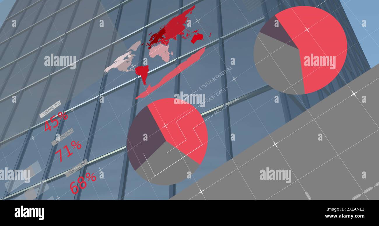 Immagine dell'interfaccia infografica sopra l'edificio moderno contro il cielo Foto Stock