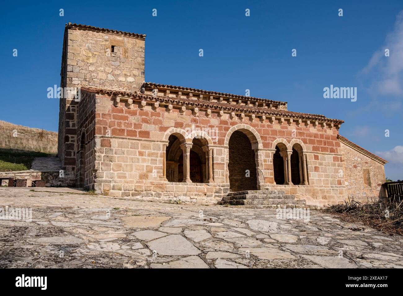 Chiesa romanica di Jodra del Pinar Foto Stock