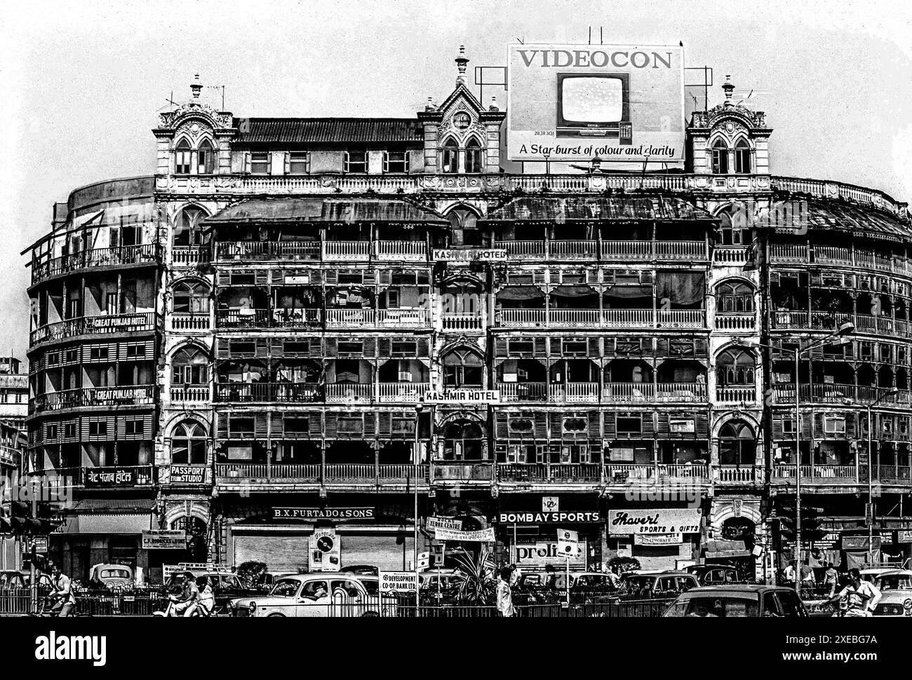 12 05 2016 Vintage Old Black e Whote foto di jer mahal 1903 A.. D Dhobitalao ; Bombay Now Mumbai ; Maharashtra ; India Asia Foto Stock