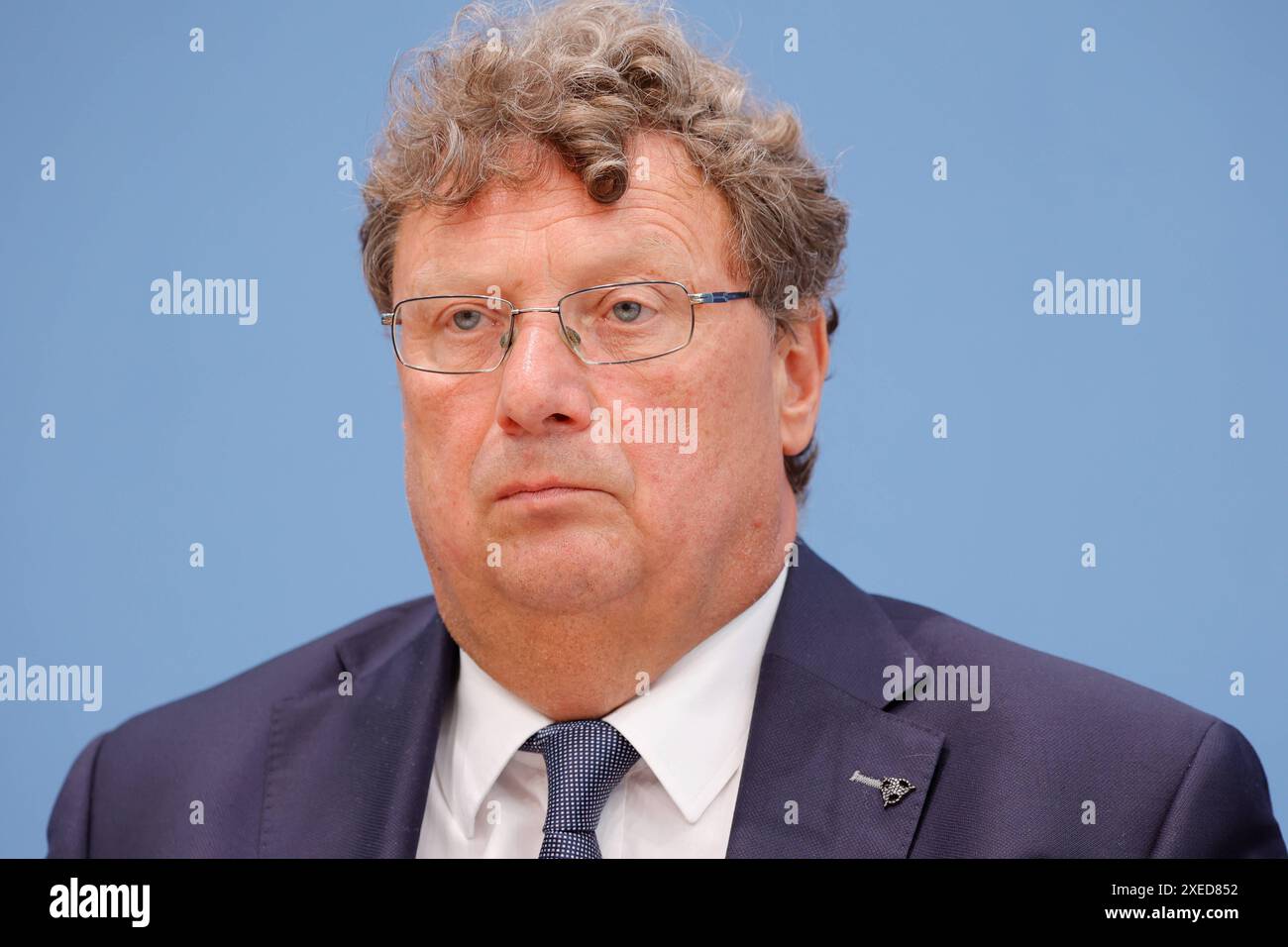 Heinz-Willi Heynckes, Deutschland, Berlino, Bundespressekonferenz, Thema: Bericht des Polizeibeauftragten des Bundes im Deutschen Bundestag *** Heinz Willi Heynckes, Germania, Berlino, Conferenza stampa federale, relazione del Commissario federale della polizia al Bundestag tedesco Foto Stock