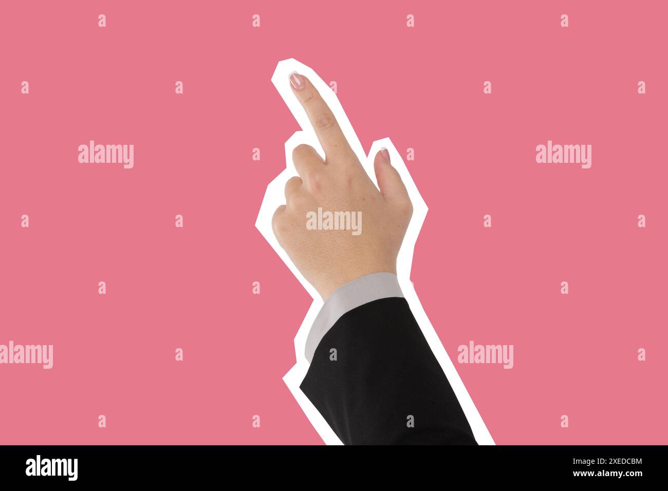 Mano femminile di donna di affari che punta al copyspace, stile isolato della rivista Foto Stock