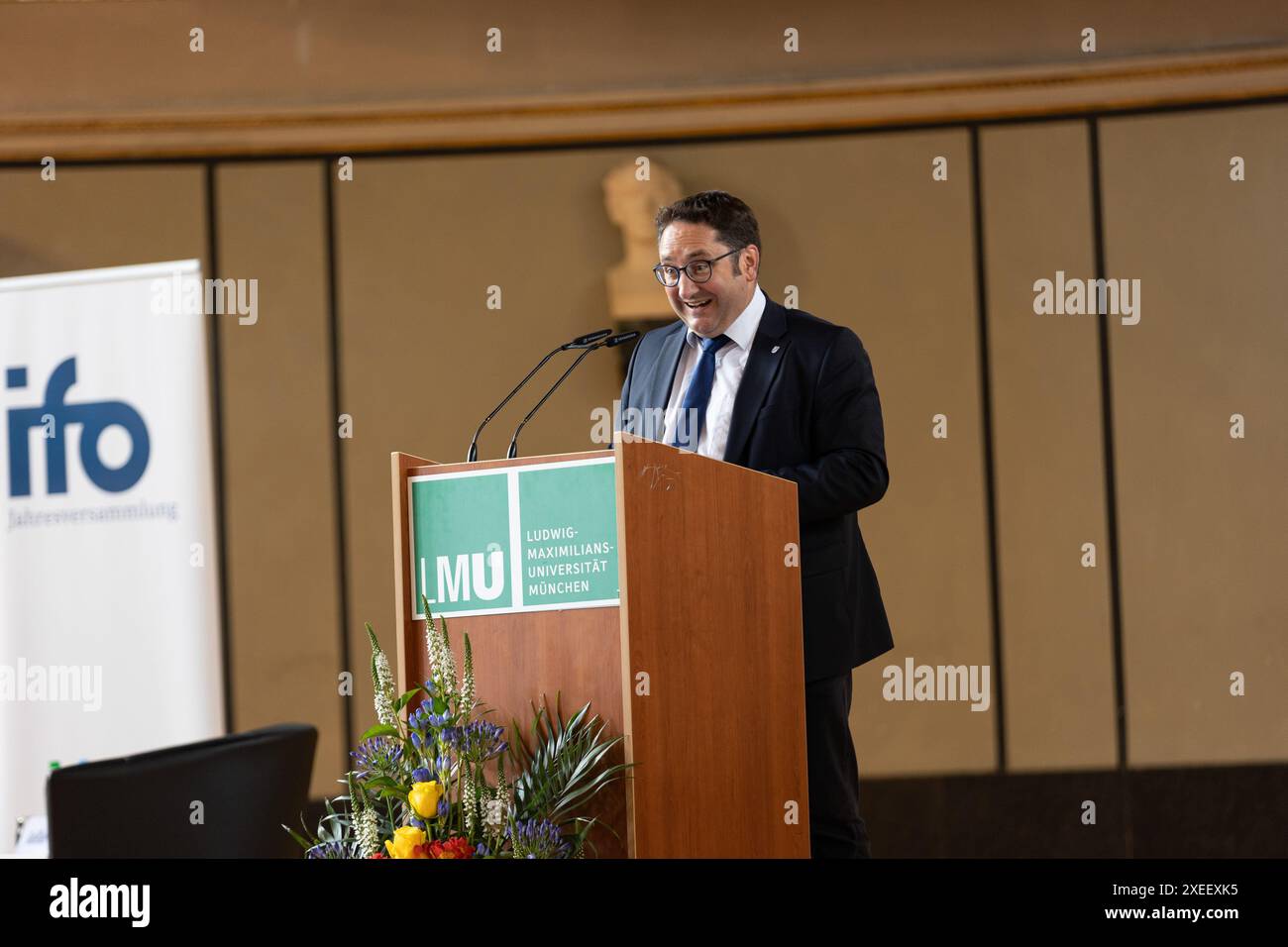 Monaco, Germania. 27 giugno 2024. Tobias Gotthardt all'assemblea annuale dell'ifo per il 75° anniversario della fondazione dell'istituto ifo il 27 giugno 2024 presso l'Università di Monaco di Baviera, Germania. (Foto di Alexander Pohl/Sipa USA) credito: SIPA USA/Alamy Live News Foto Stock