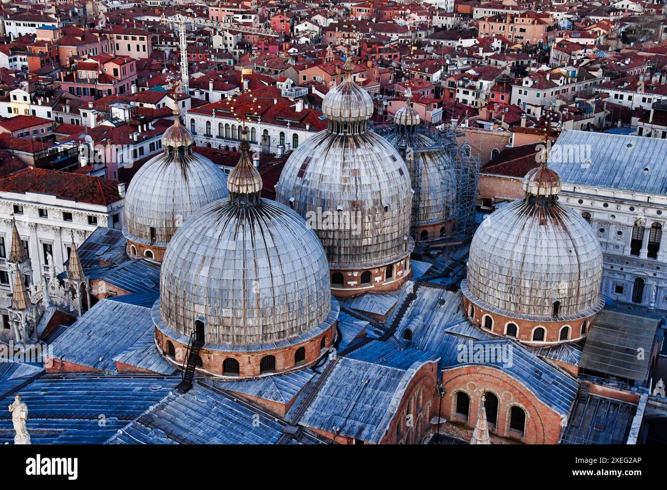 Vista foto nella vecchia città italiana di venezia, italia, europa Foto Stock