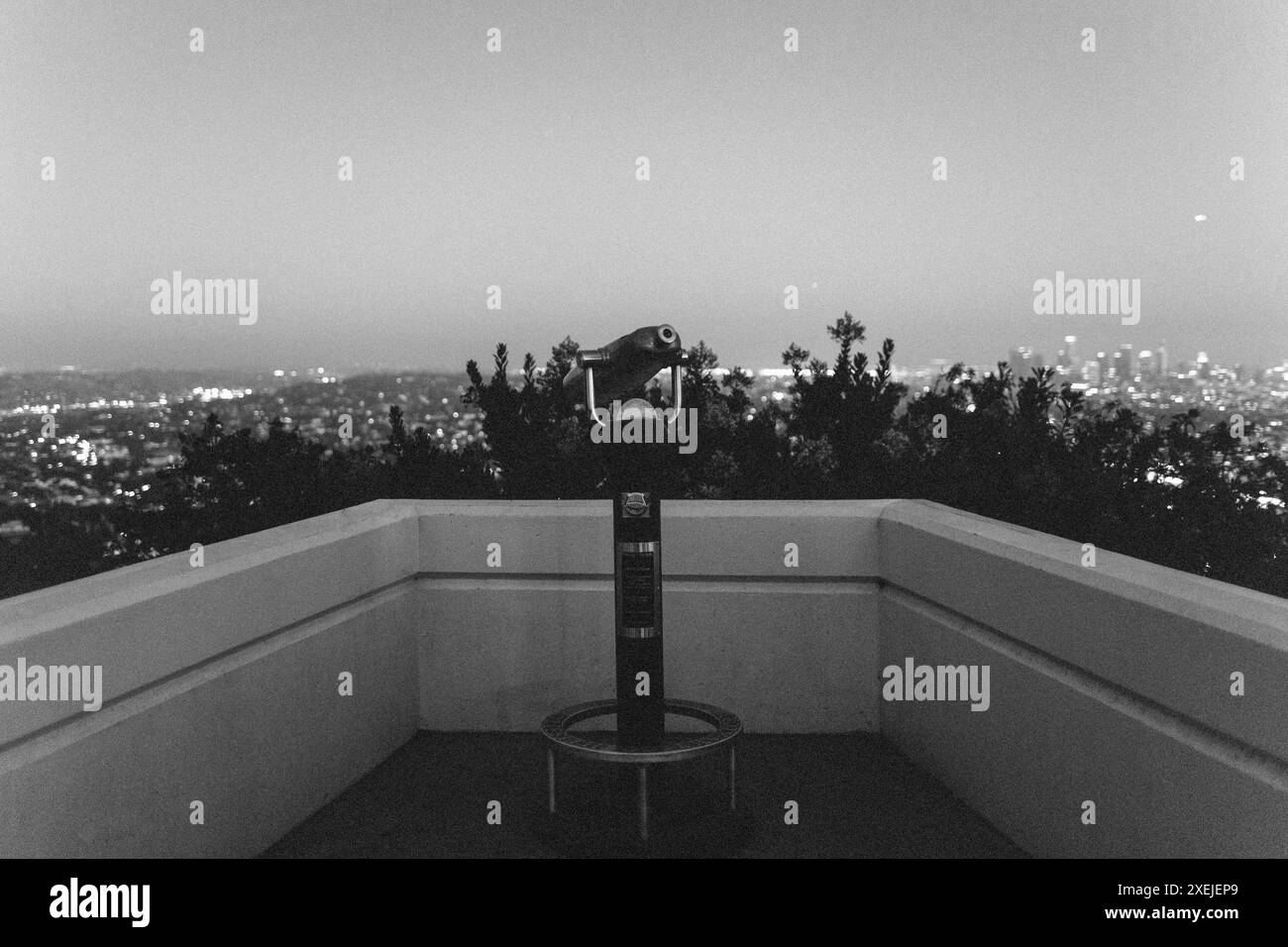 Los Angeles, in bianco e nero, si affaccia su una vista della città Foto Stock