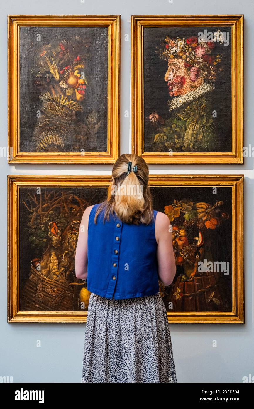 Londra, Regno Unito. 28 giugno 2024. Il seguace di Giuseppe Arcimboldo, le quattro stagioni, stima 40.000 - 60.000 GBP - Un'anteprima delle vendite degli Old Masters alla galleria New Bond Street di Sotheby. L'asta è attualmente online. Crediti: Guy Bell/Alamy Live News Foto Stock