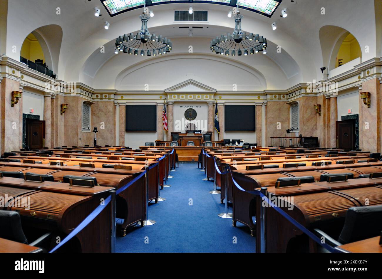 La camera del Senato all'interno dello storico Campidoglio del Kentucky a Frankfort. Foto Stock