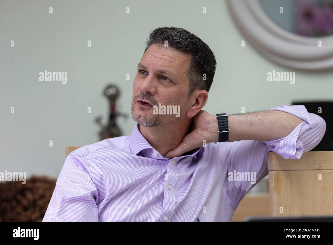 Steve Baker, deputato conservatore nella sua circoscrizione di High Wycombe, Inghilterra, Regno Unito Foto Stock