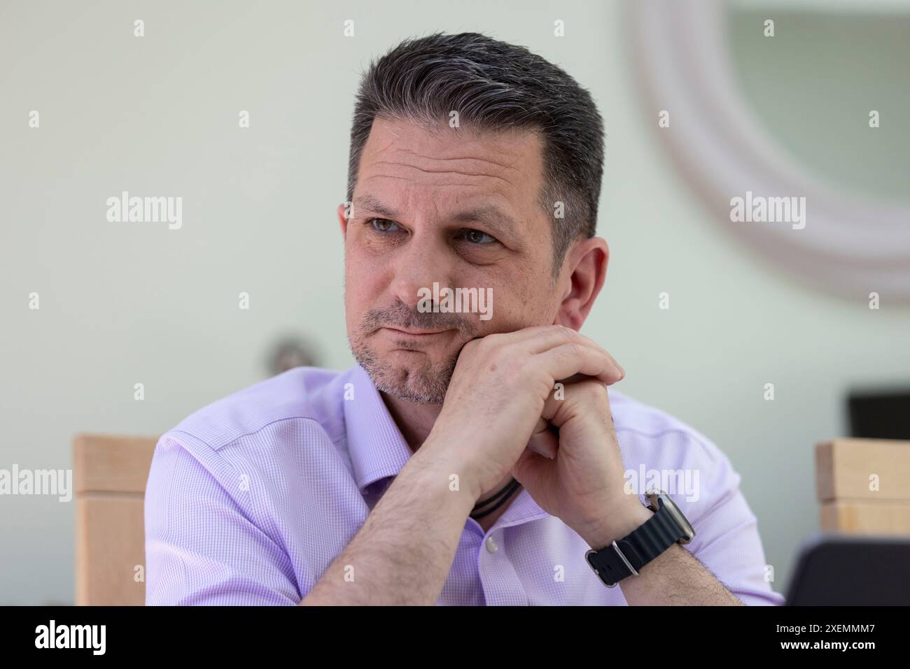 Steve Baker, deputato conservatore nella sua circoscrizione di High Wycombe, Inghilterra, Regno Unito Foto Stock