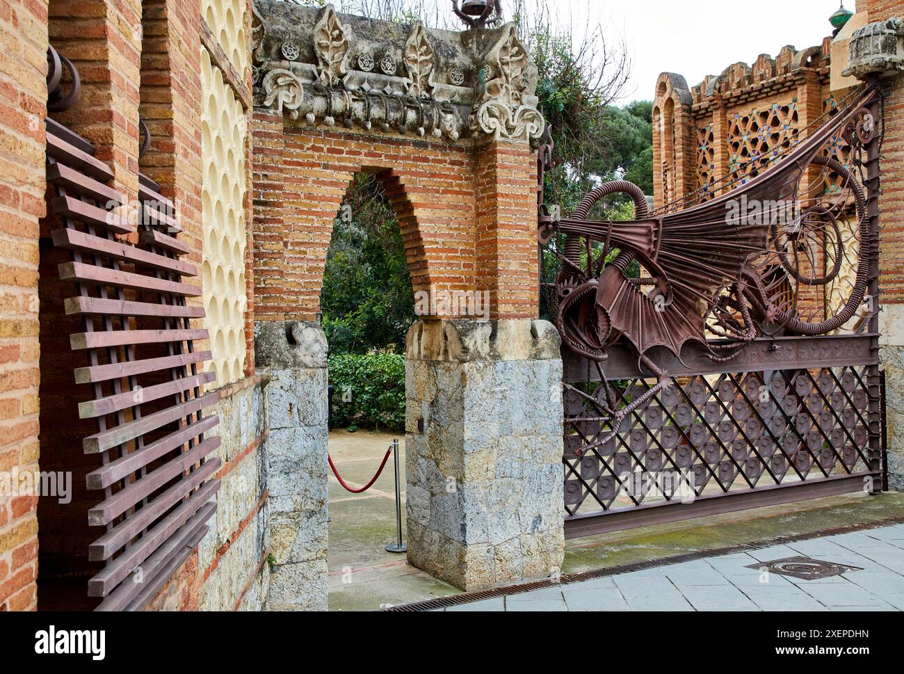 Padiglioni Guell,1884-1887, di Antonio Gaudi, Barcellona, in Catalogna, Spagna Foto Stock