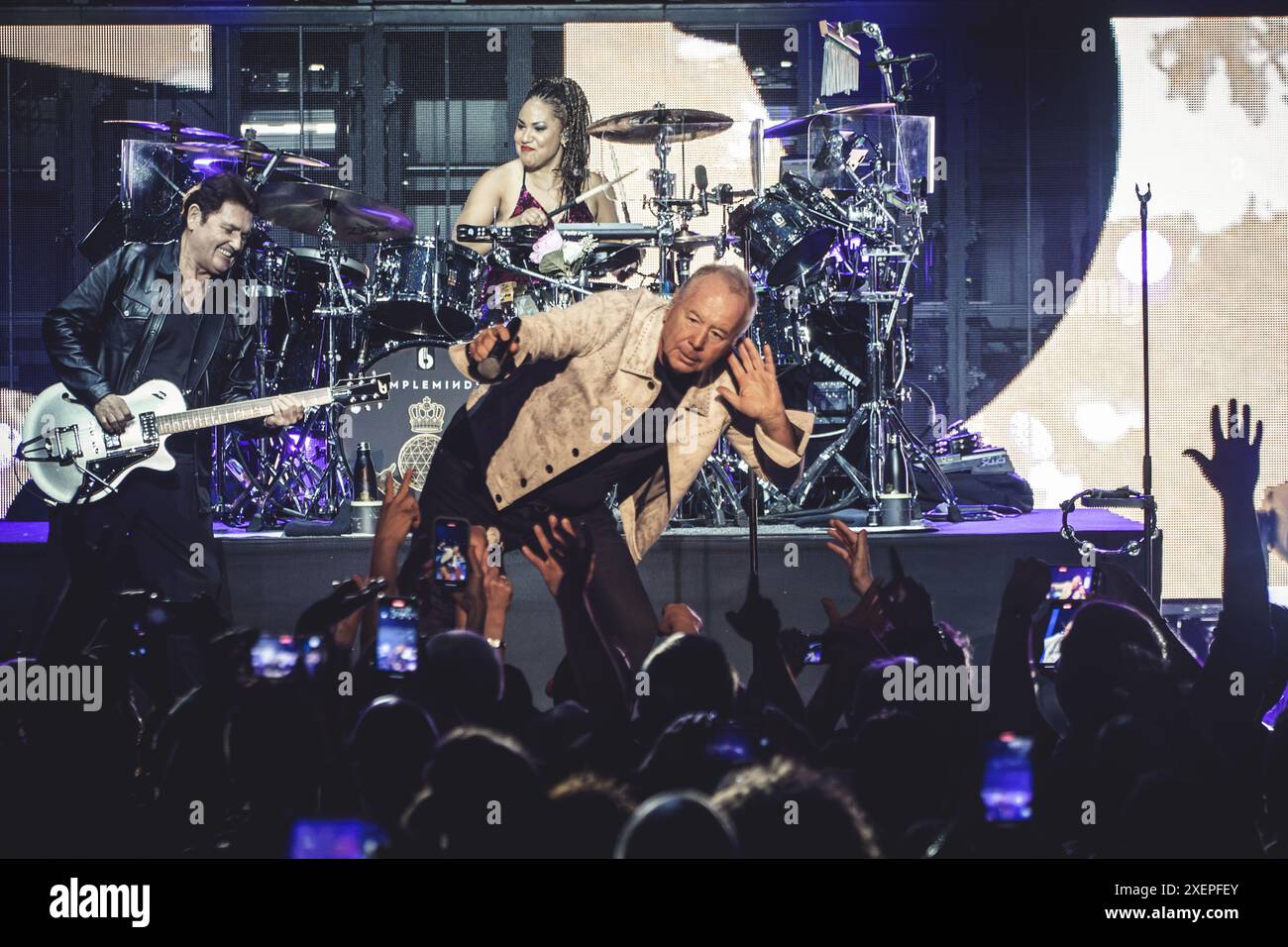 Simple Minds durante il Global Tour 2024, 28 giugno 2024, Auditorium Parco della musica, Roma, Italia. Foto Stock