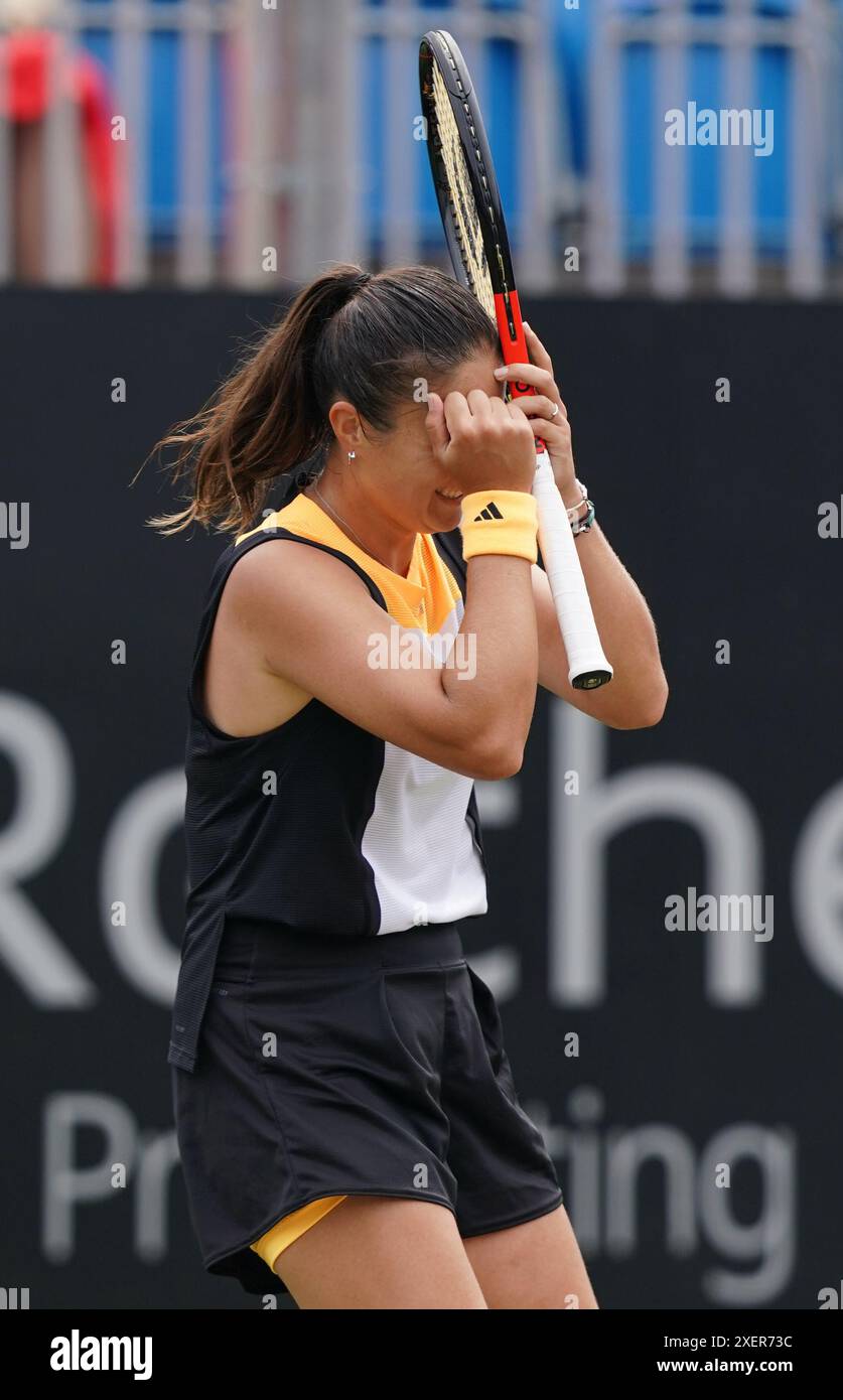 Daria Kasatkina celebra la vittoria contro Leylah Fernandez nella finale femminile del giorno 8 del Rothesay International al Devonshire Park di Eastbourne. Data foto: Sabato 29 giugno 2024. Foto Stock