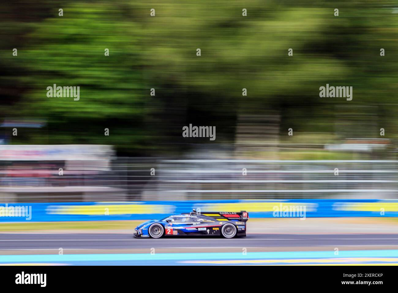 2024 LE MANS 24 ORE - CADILLAC RACING Bamber E. Lynn A. Palou A. Foto Stock