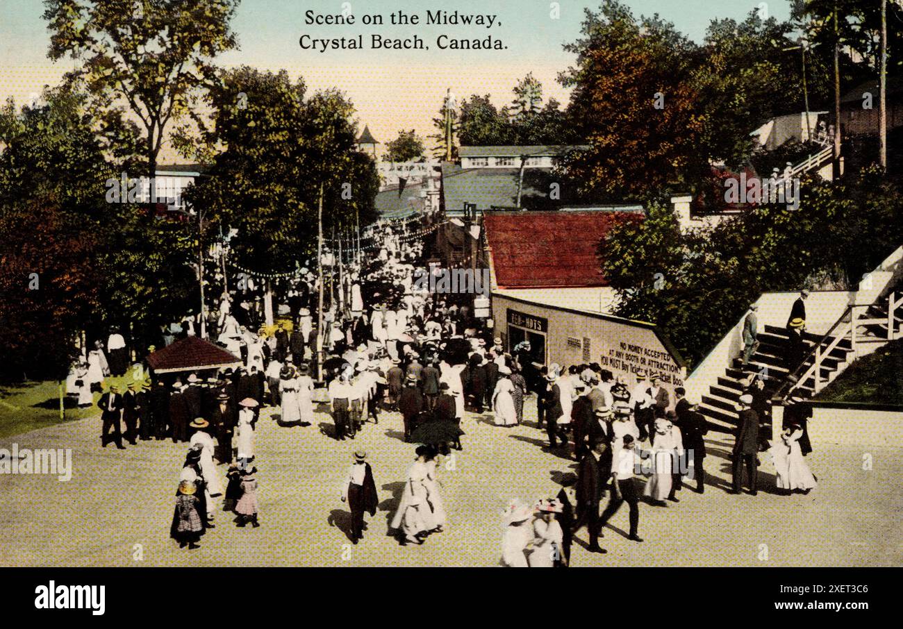 Scena sulla Midway, Crystal Beach Ontario, Canada, circa 1913. fotografo non identificato Foto Stock