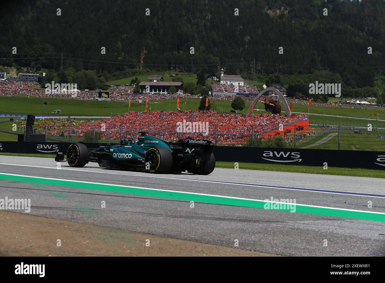 Spielberg, Austria. 29 giugno 2024. Lance Stroll (CAN) - Aston Martin Aramco F1 Team - Aston Martin AMR24 - Mercedes durante la Sprint Race di Formula 1 Qatar Airways Austrian Grand Prix 2024, RedBull Ring, Spielberg, Austria 29 giugno 2024 crediti: SIPA USA/Alamy Live News Foto Stock