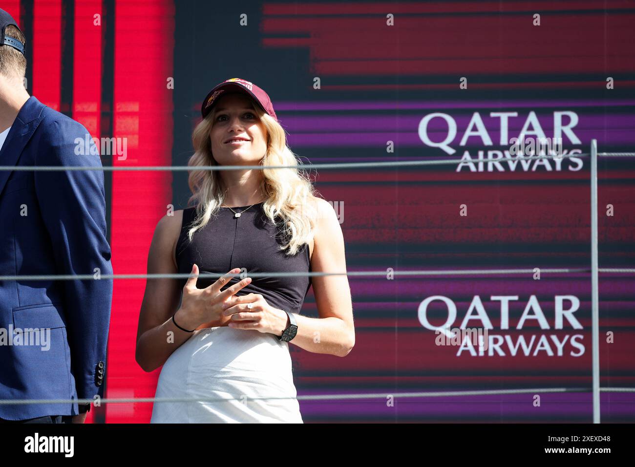 Spielberg, Autriche. 30 giugno 2024. Anna Gasser, campionessa olimpica di snowboard, sul podio durante la 6a prova del Campionato FIA di Formula 3 2024 dal 28 al 30 giugno 2024 sul Red Bull Ring, a Spielberg, Austria - Photo Florent Gooden/DPPI Credit: DPPI Media/Alamy Live News Foto Stock