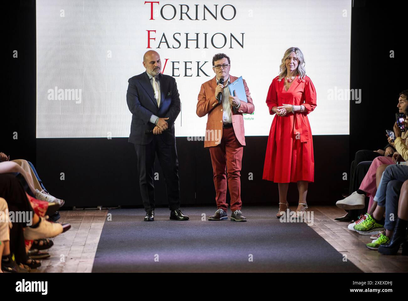 Italia Piemonte Torino Green Pea - Torino Fashion Week 2024 - a sinistra Aldo Toscano Presidente Nazionale di CNA Moda, al centro Alessio Stefanoni e a destra Mioara Verman - CNA federmoda manager Foto Stock