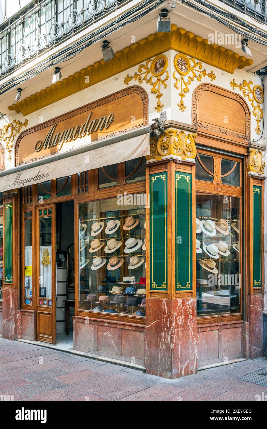 Storico negozio di cappelli, Siviglia, Andalusia, Spagna Foto Stock