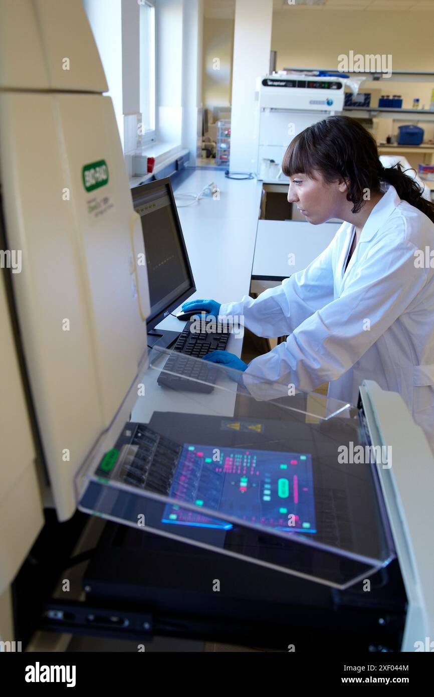 BIO RAD, gel e membrana sistema di analisi delle immagini mediante rilevamento di fluorescenza, chemiluminescenza e illuminazione EPI-bianca apparecchiature per la digitalizzazione Foto Stock