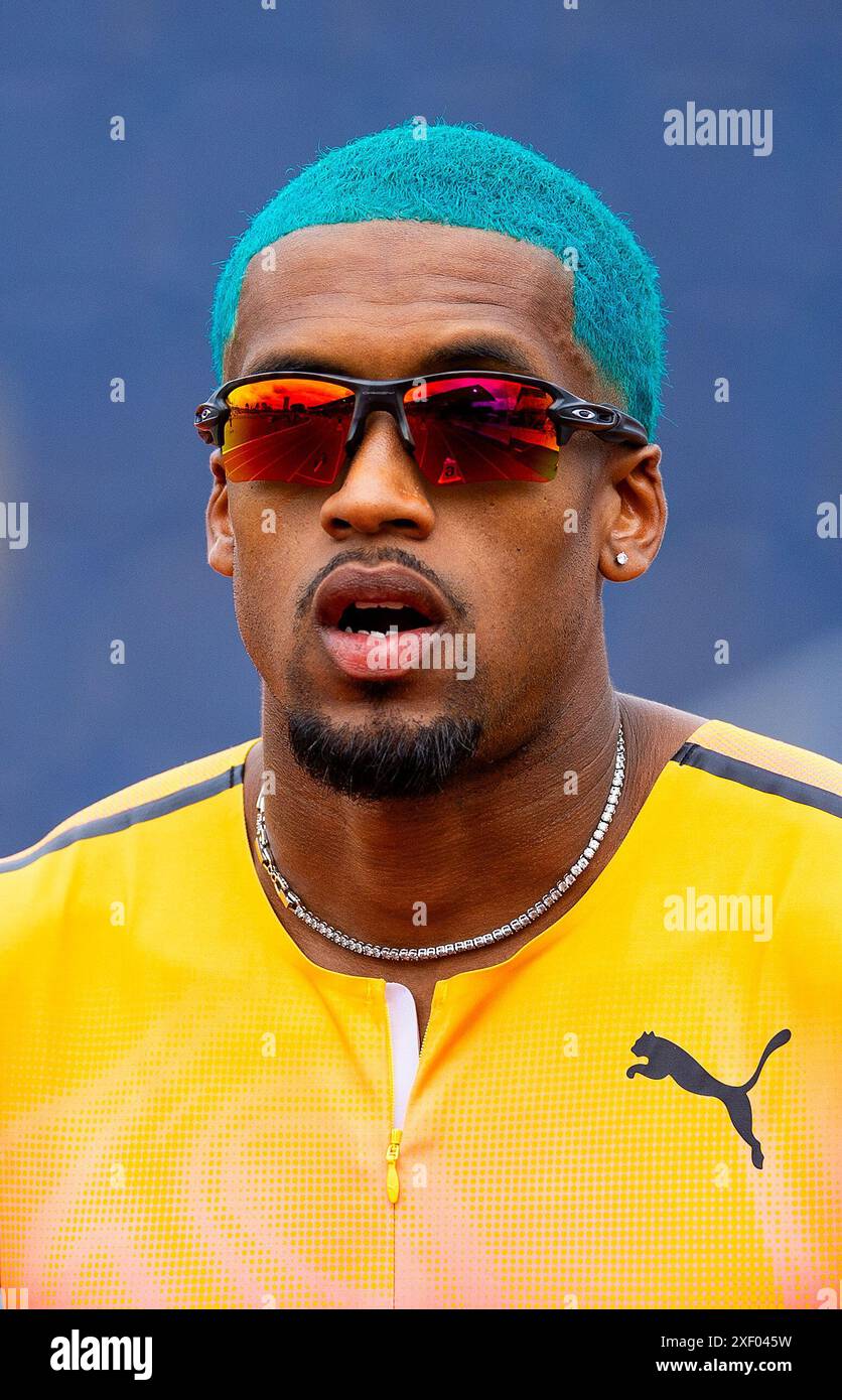 HENGELO - Isayah Boers durante la finale sui 400 metri del terzo giorno dei Campionati nazionali di atletica leggera nello Stadio FBK. ANP IRIS VAN DEN BROEK Foto Stock