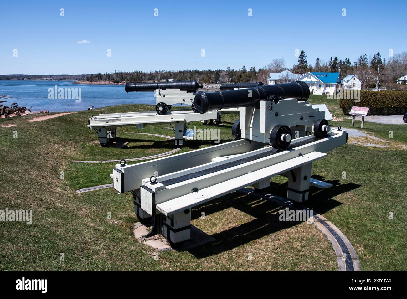 Cannoni esposti al Centennial Park di St. Andrews, New Brunswick, Canada Foto Stock
