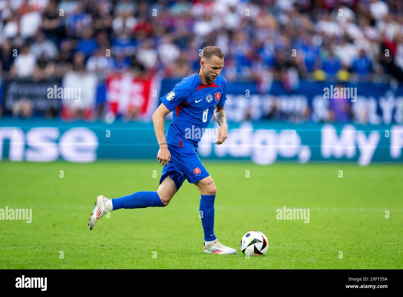 Ondrej Duda (Slowakei, #08) AM Ball, GER, Inghilterra (ENG) vs Slovacchia (SVN), Fussball Europameisterschaft, UEFA EURO 2024, turno di 16, 30.06.2024 foto: Eibner-Pressefoto/Michael Memmler Foto Stock