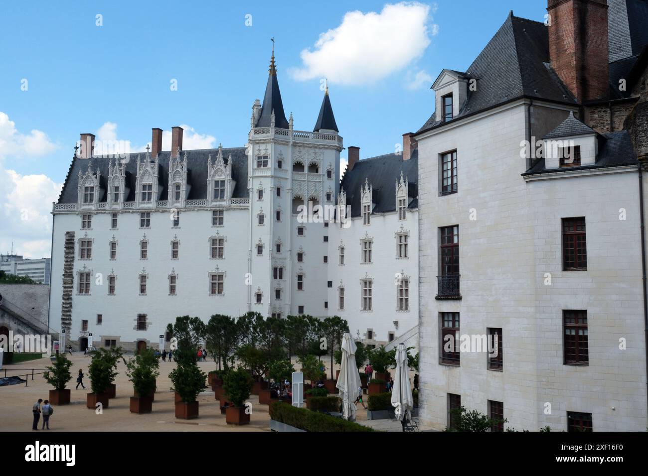 Il cortile château del castello di Nantes Château des ducs de Bretagne Nantes, Normandia, Francia Foto Stock