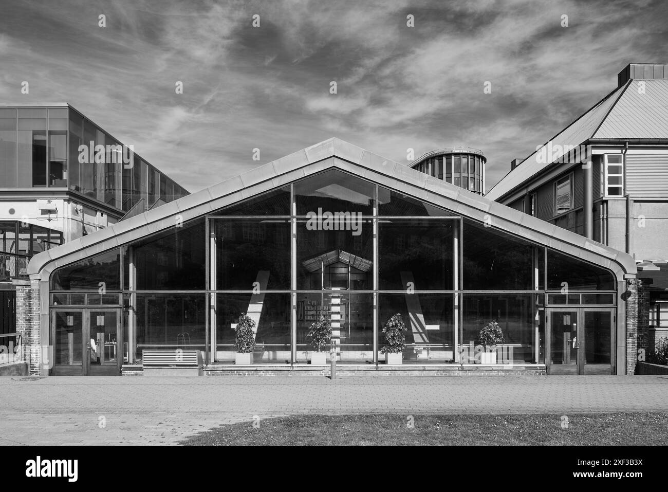 Piscina presso l'Istituto di Sport e Nutrizione dell'Università di Copenaghen (Institut for Idræt og Ernæring); Nørre Allé 51, Copenaghen, Danimarca Foto Stock