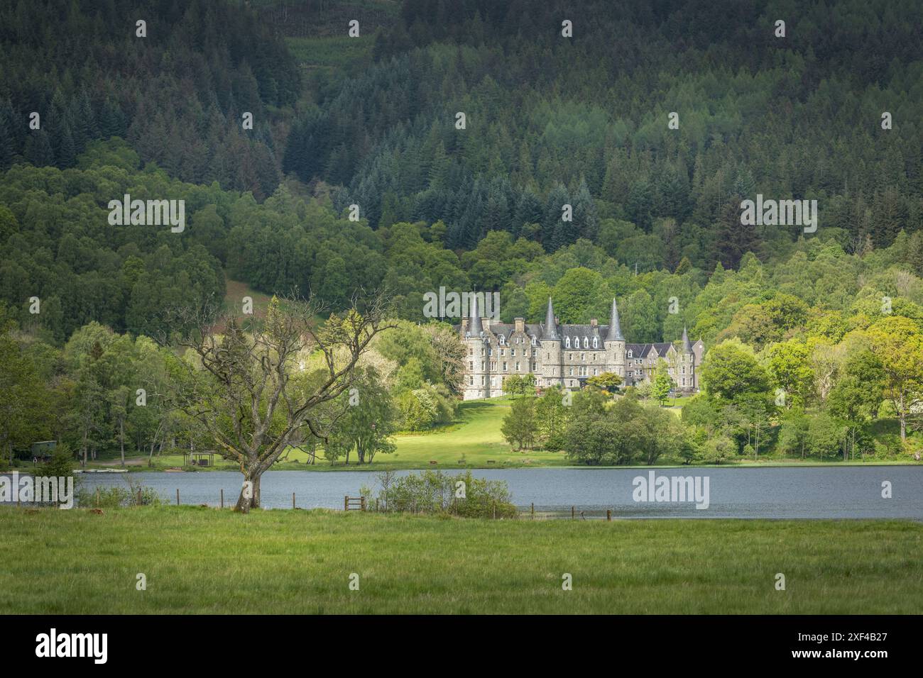 Geografia / viaggi, Gran Bretagna, Scozia, un castello di Tigh Mor sul lago Achray, ULTERIORI DIRITTI-AUTORIZZAZIONE-INFO-NON-DISPONIBILI Foto Stock
