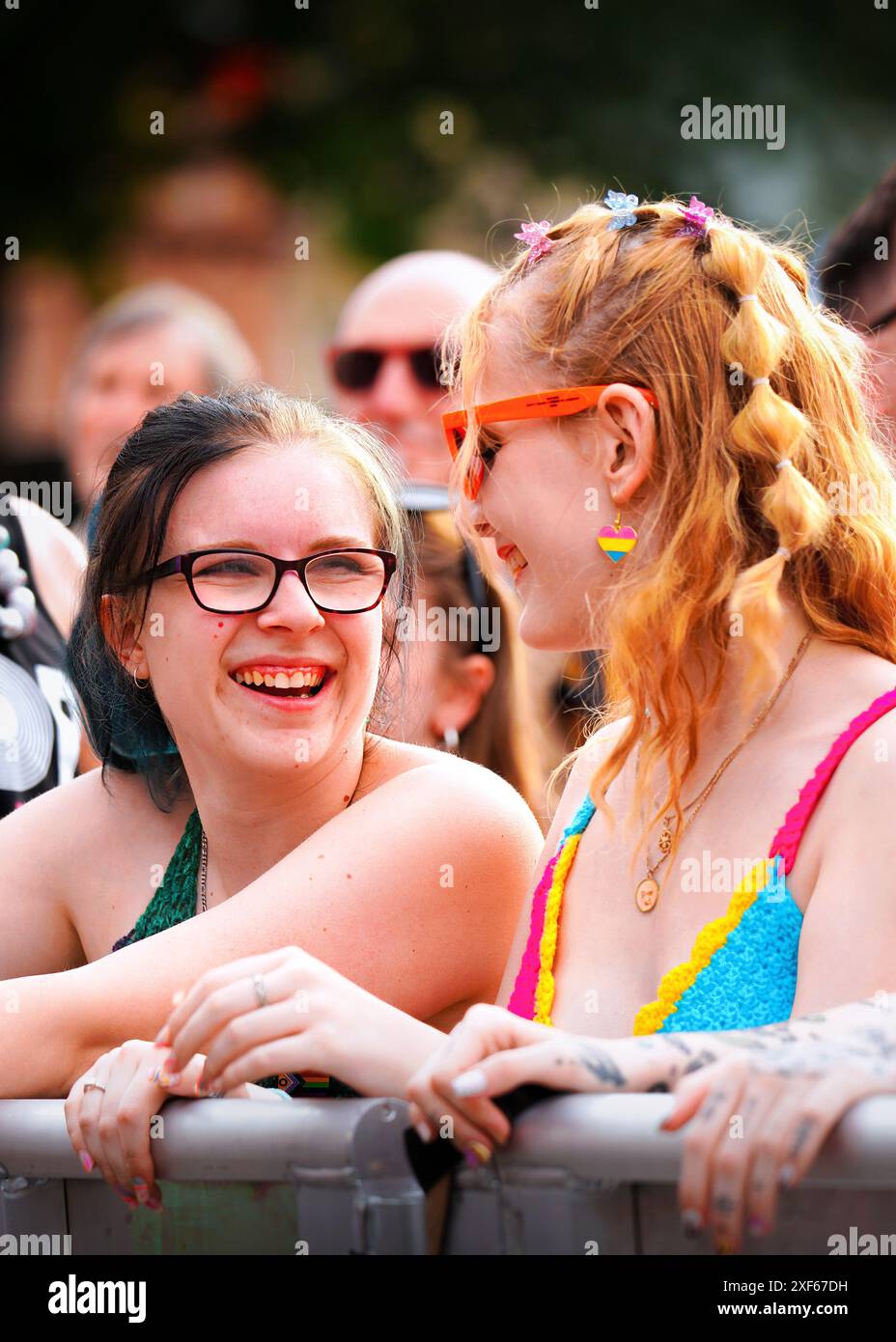 LGBTQ+ Pride in London 2024 Celebration of LGBTQ+ Rights and Diversity, LGBTQ Pride Month, Central London, England, Regno Unito Foto Stock