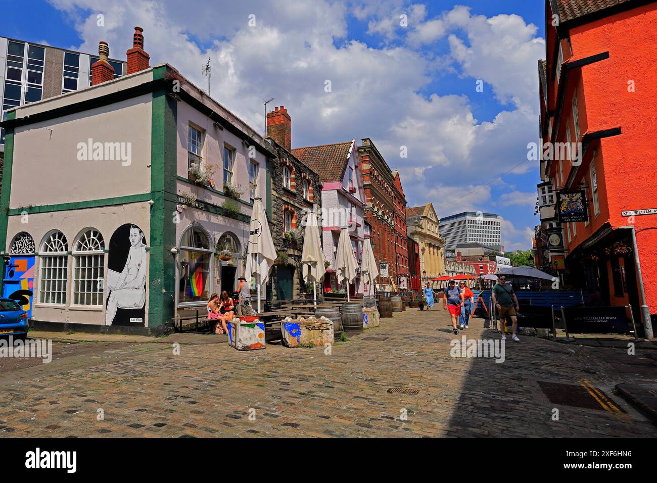 King Street, scena di Bristol Street. Data: Giugno / luglio 2024 Foto Stock
