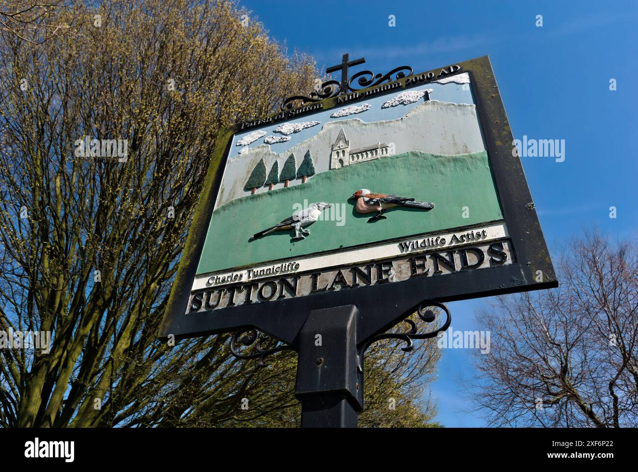 Sutton Lane Ends - cartello Village Foto Stock