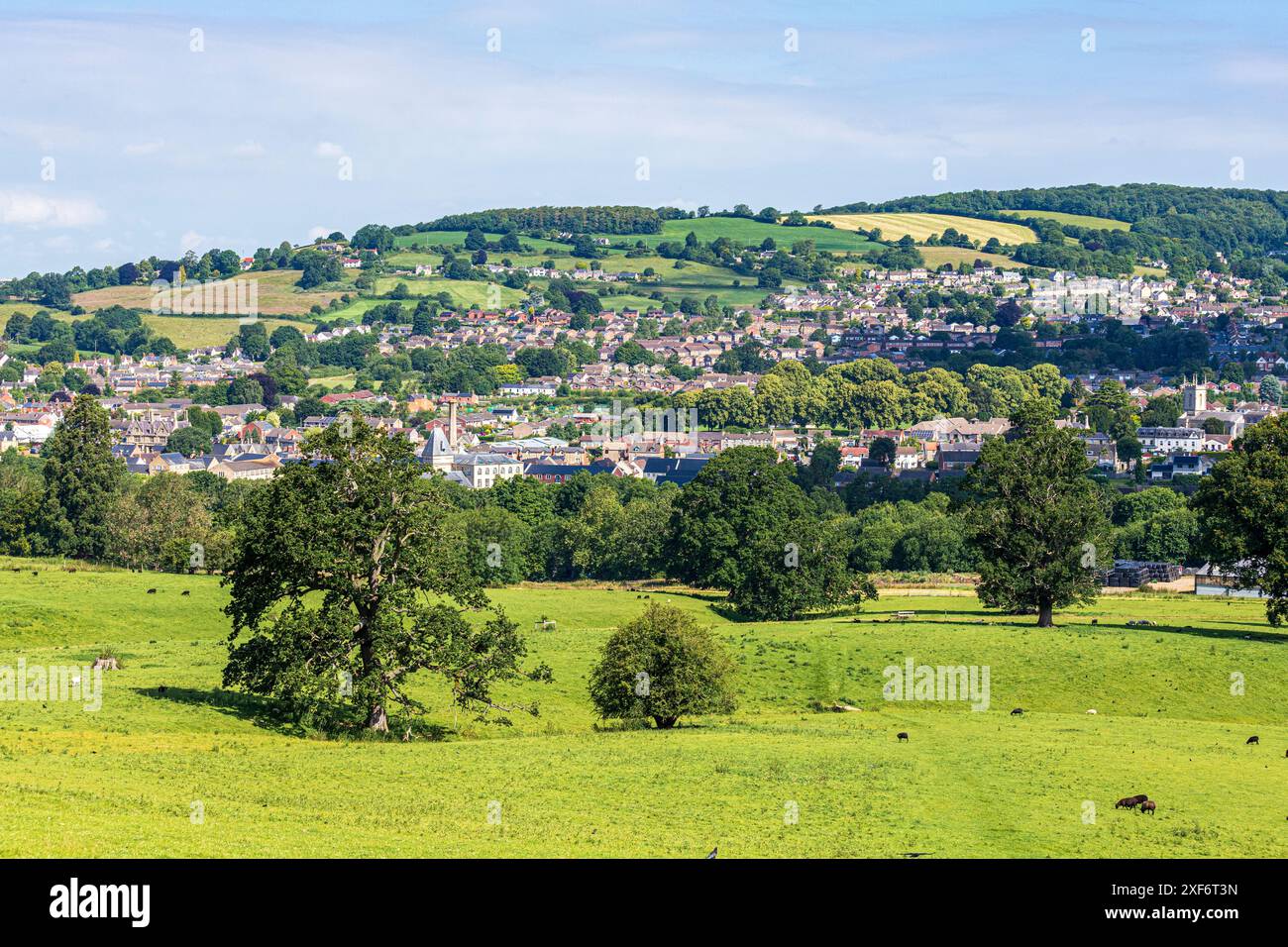 Vista di Ebley, Cainscross, Cashes Green e Westrip nelle valli Stroud, Gloucestershire, Inghilterra, Regno Unito Foto Stock