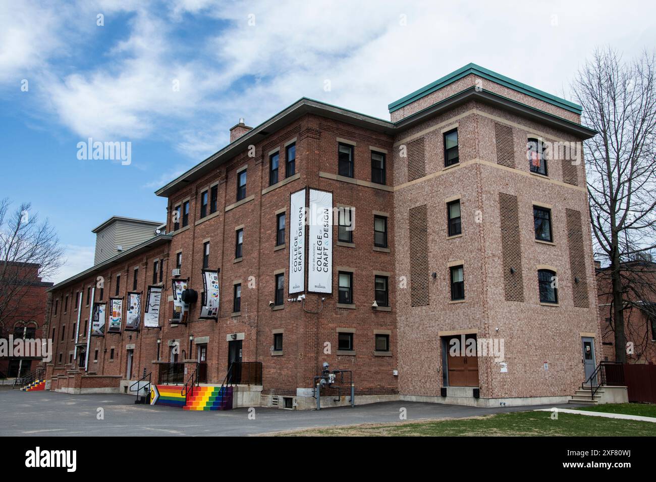 New Brunswick College of Craft & Design su Queen Street nel centro di Fredericton, New Brunswick, Canada Foto Stock