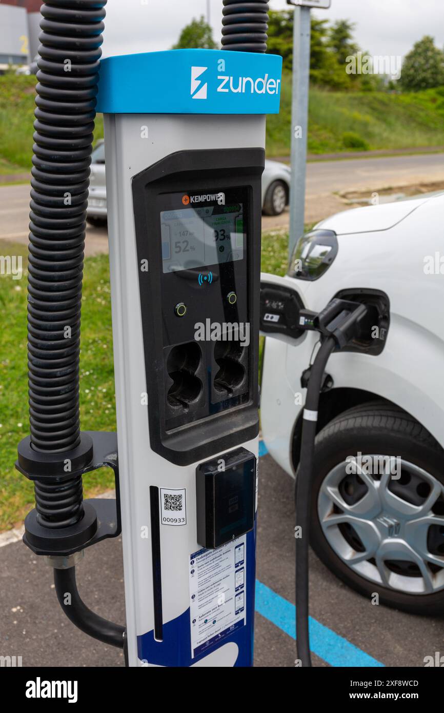 Stazione di ricarica Zunder EV Foto Stock