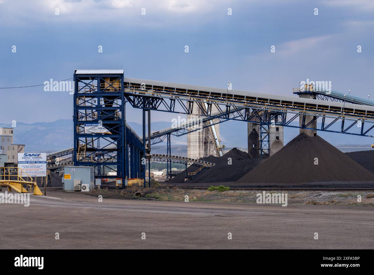 Trasportatori per la movimentazione del carbone presso il Savage Energy Terminal, un impianto di trasferimento del carbone a Price, Utah. Foto Stock