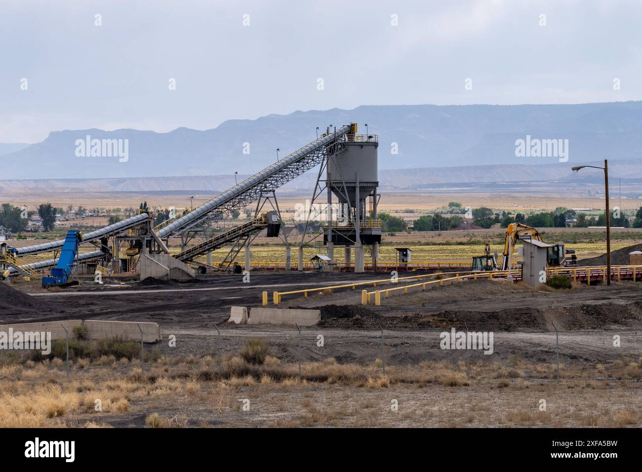 Terminal di carico ferroviario presso l'impianto di pirolisi Blue Sky Energy a Wellington, Utah. L'impianto converte il carbone in bio-olio, idrogeno, metano e bioch Foto Stock