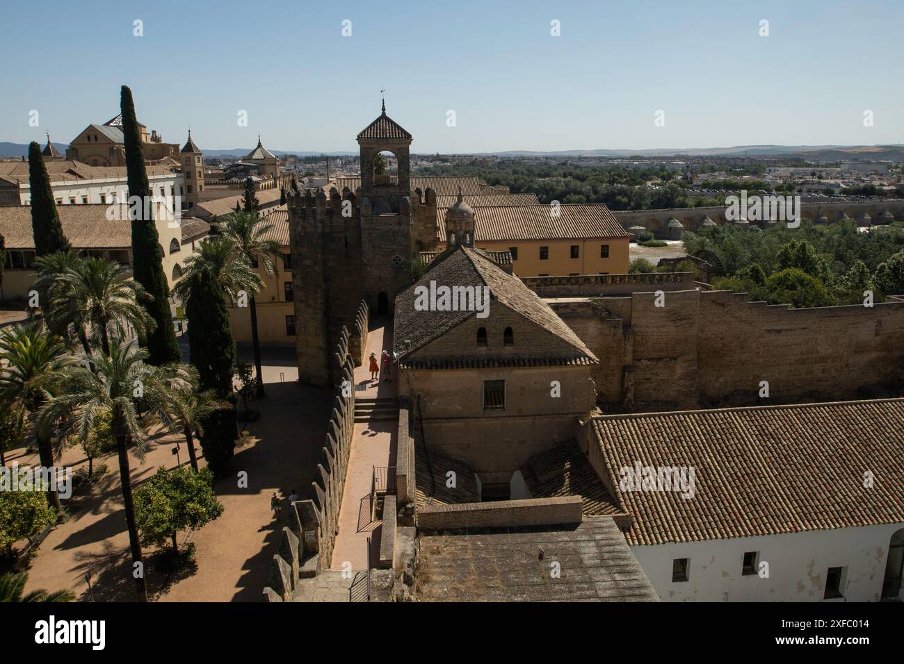 Gli aspetti dell'interno dell'Alcázar dei monarchi cristiani sono esposti, che fa parte del centro storico di Cordova, un complesso dichiarato patrimonio dell'umanità dall'UNESCO, a Cordova, Andalusia, Spagna, il 2 luglio, 2024. (foto di Cristian Leyva/NurPhoto) credito: NurPhoto SRL/Alamy Live News Foto Stock