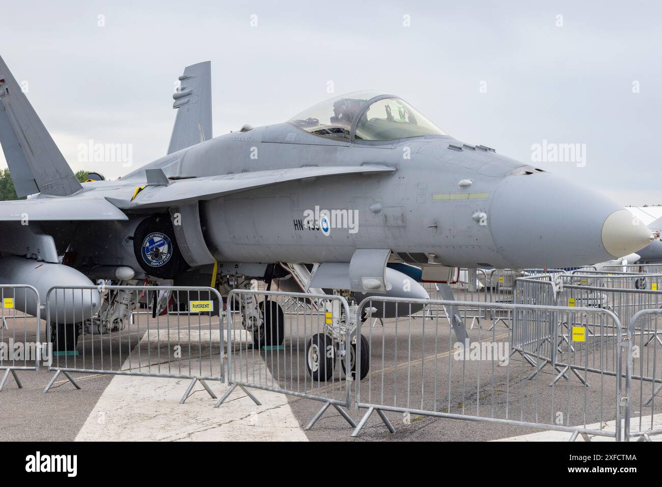 Caccia a getto F-18 Hornet dell'Aeronautica militare finlandese Foto Stock