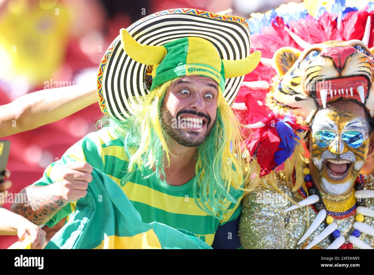 Santa Clara, Stati Uniti. 2 luglio 2024. Tifosi del Brasile e della Colombia nel gruppo D della Copa America al Levi's Stadium di Santa Clara, California negli Stati Uniti questo martedì 2 luglio 2024 credito: Brazil Photo Press/Alamy Live News Foto Stock