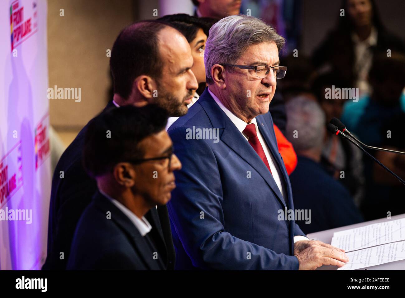 Parigi, Francia. 30 giugno 2024. Jean-Luc Mélenchon, leader del gruppo la France Insoumise, parla dopo i risultati del primo turno delle elezioni legislative, presso la sede di la France Insoumise. Serata elettorale della coalizione Nouveau Front Populaire presso la sede del partito la France Insoumise, a Parigi, con un discorso di Jean-Luc Mélenchon dopo i risultati del primo turno delle elezioni legislative. (Immagine di credito: © Telmo Pinto/SOPA Images via ZUMA Press Wire) SOLO PER USO EDITORIALE! Non per USO commerciale! Foto Stock